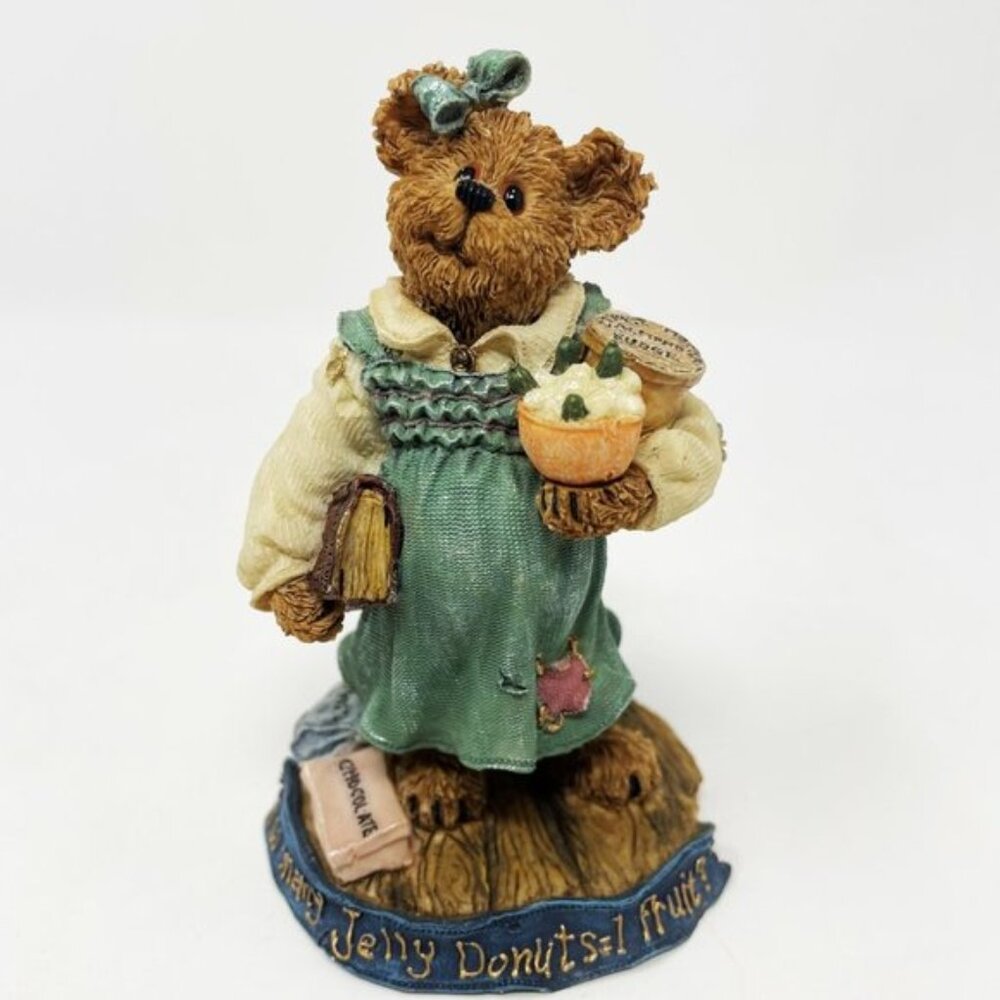 Boyds The Bearstone Collection Jennifer Newmom...Great Expectations Figurine